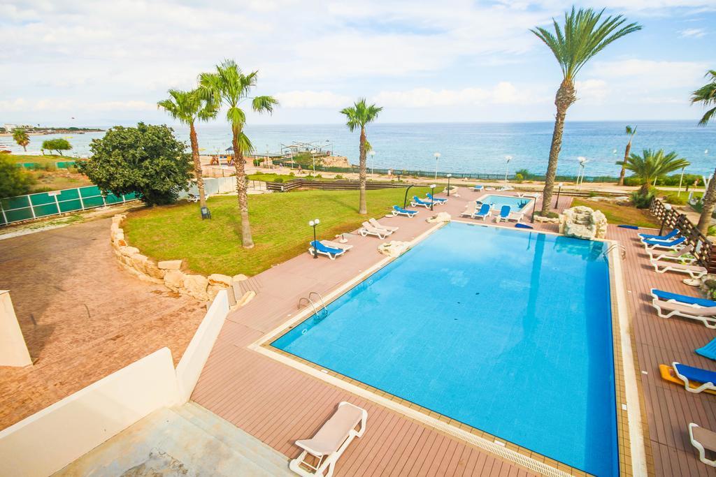 Fig Tree Bay Apartments Протарас Стая снимка