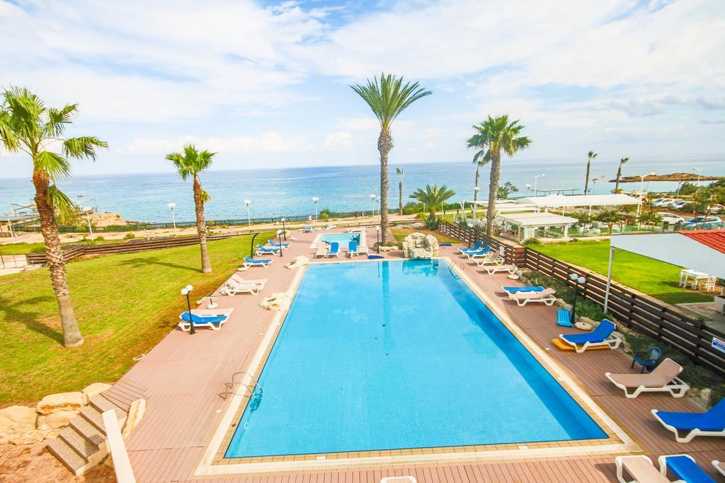 Fig Tree Bay Apartments Протарас Стая снимка