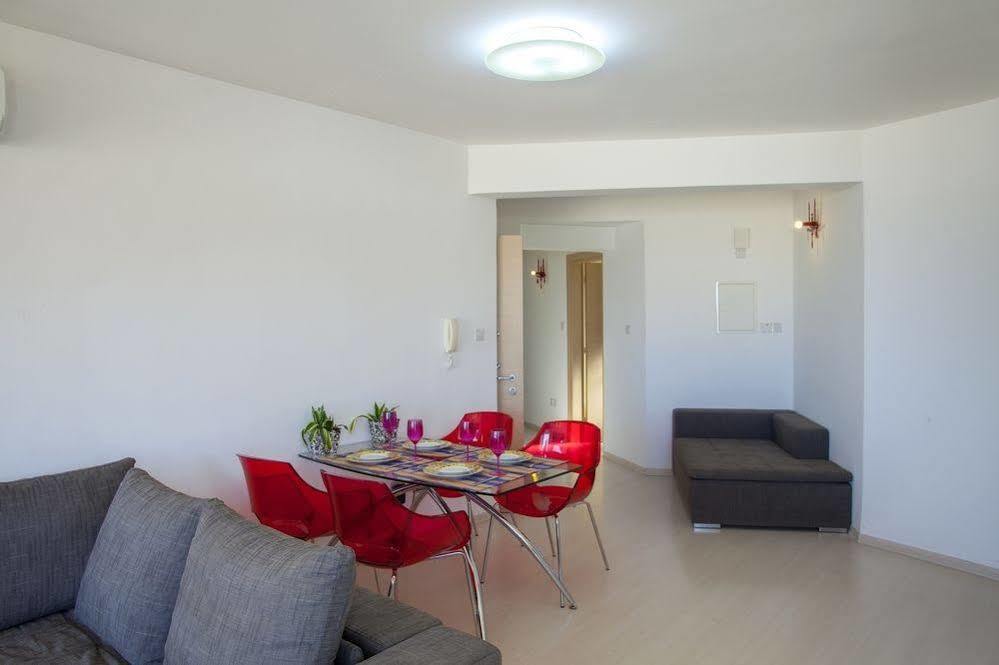 Fig Tree Bay Apartments Протарас Екстериор снимка