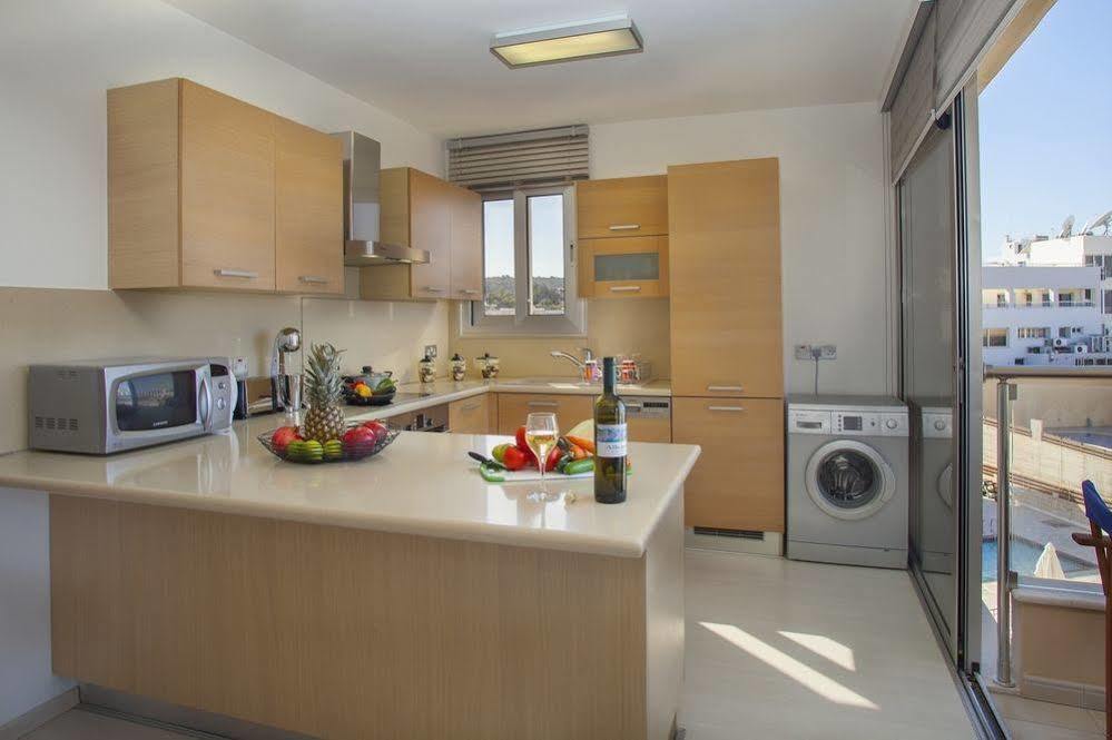 Fig Tree Bay Apartments Протарас Екстериор снимка