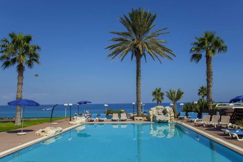 Fig Tree Bay Apartments Протарас Екстериор снимка